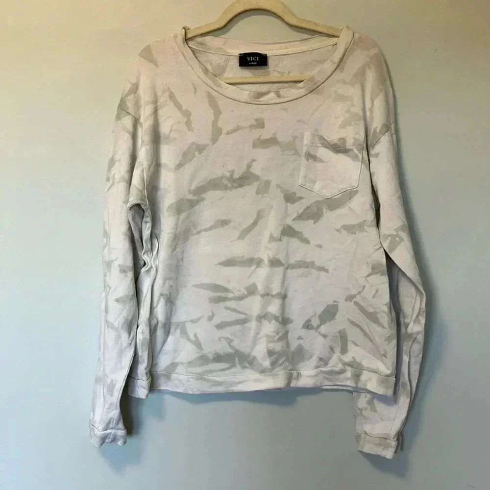 Vici tie dye sweatshirt